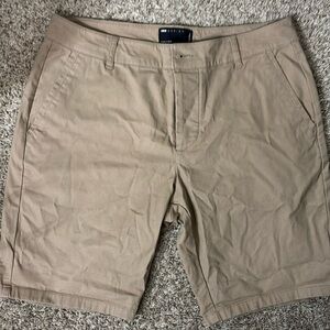 Men short